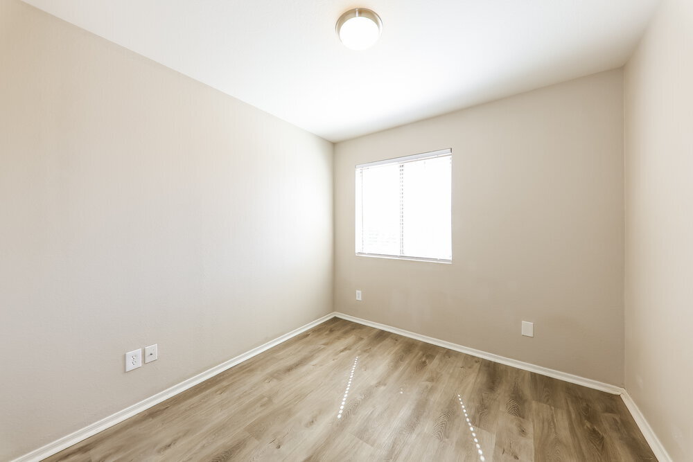 Building Photo - 15052 W Bottle Tree Ave