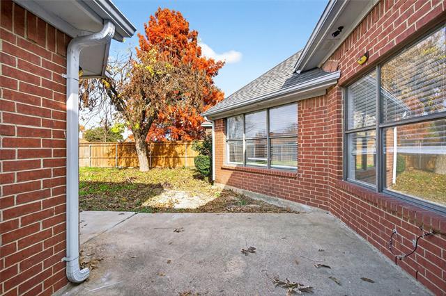 Building Photo - 1617 Briargrove Dr