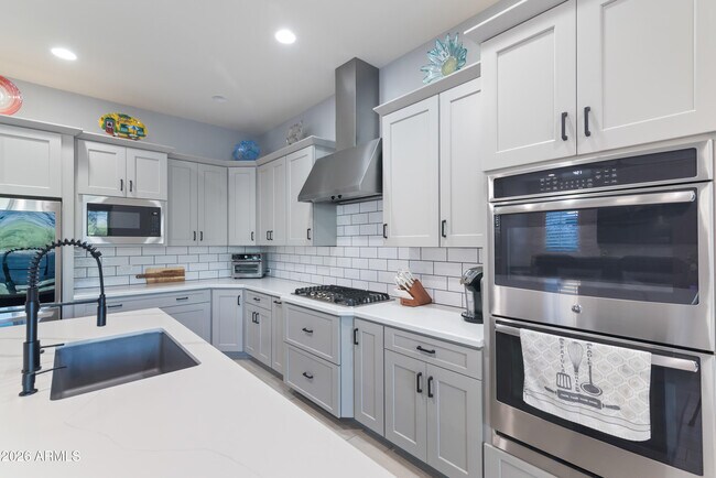 Building Photo - 20942 W College Dr