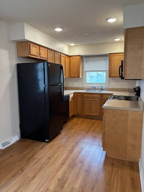 Building Photo - 1824 Albany St