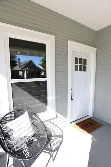 Seating on Front Porch - 4821 Ebersole Ave