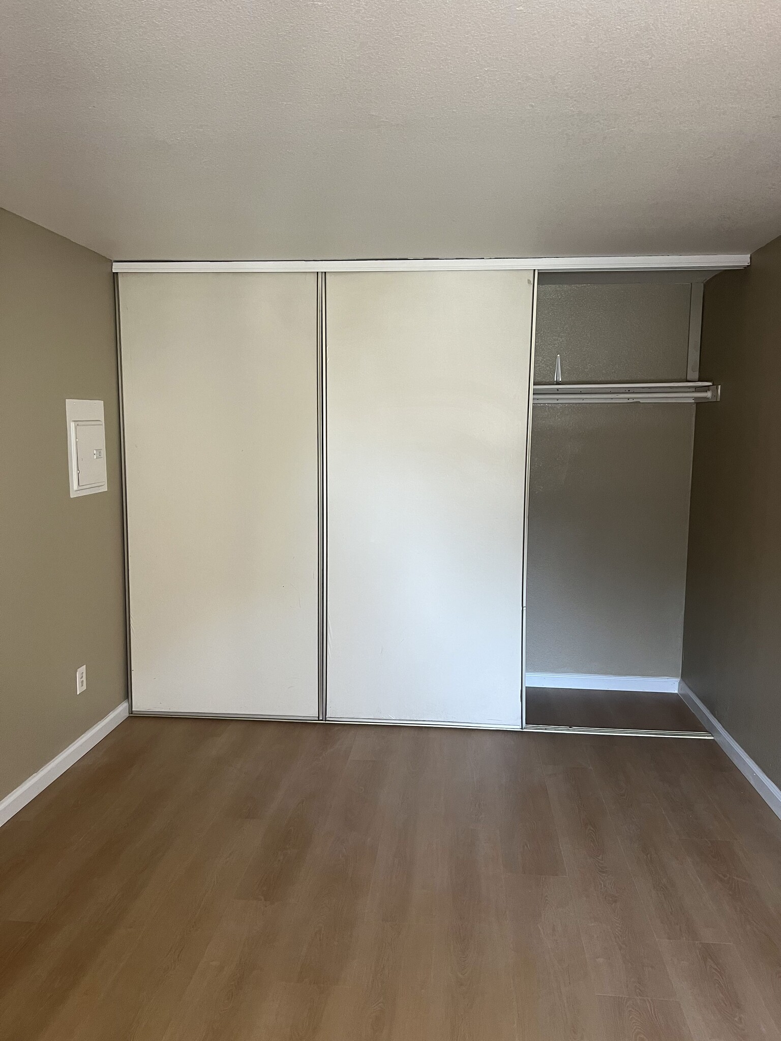 Building Photo - 7 Lancaster Cir