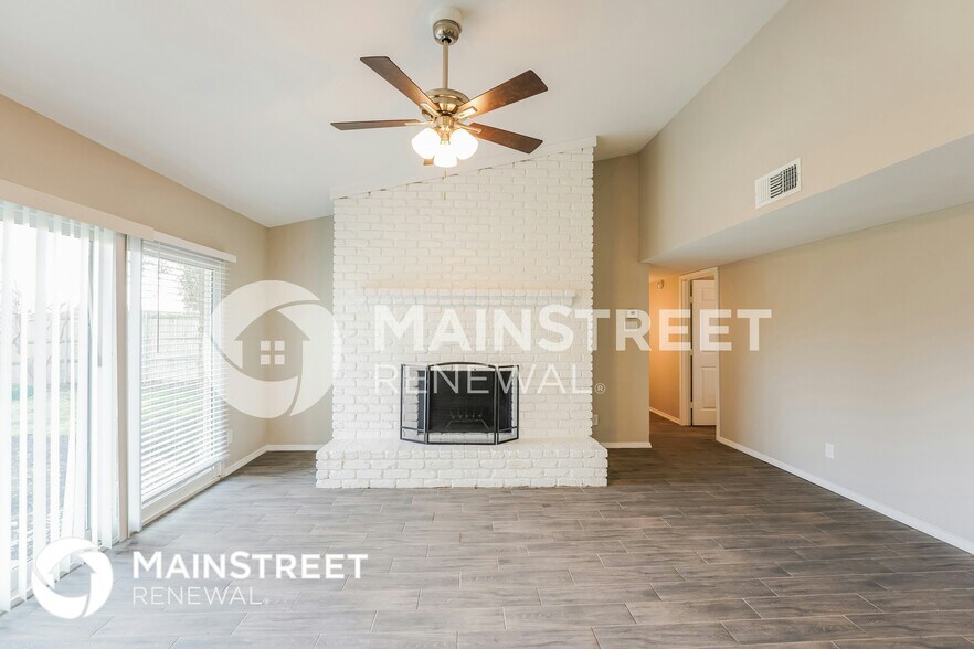 Building Photo - 5038 Overcrest Dr