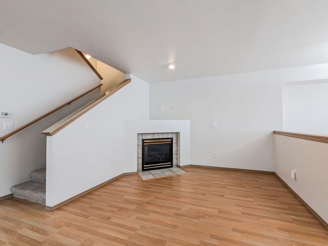 Building Photo - Beautiful 3bd/2.5bth home in Lake Stevens ...