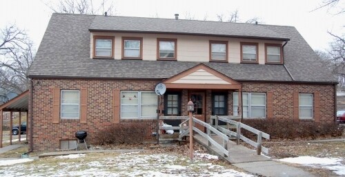 Primary Photo - 712-808 Bancroft St