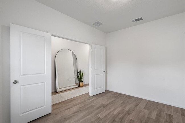 Building Photo - 6720 Coalinga Ln