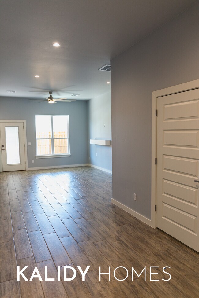 Building Photo - 629 Remington Ave