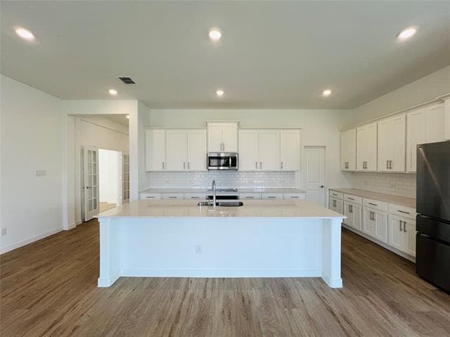 Building Photo - 130 Starfall Dr