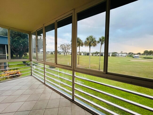 Building Photo - 82 Normandy Ln