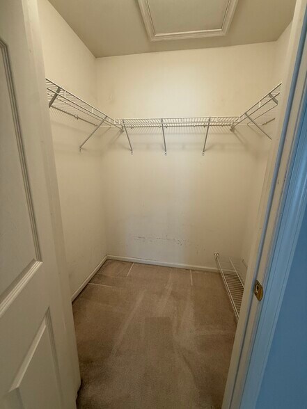 Building Photo - 1206 Delancey Way