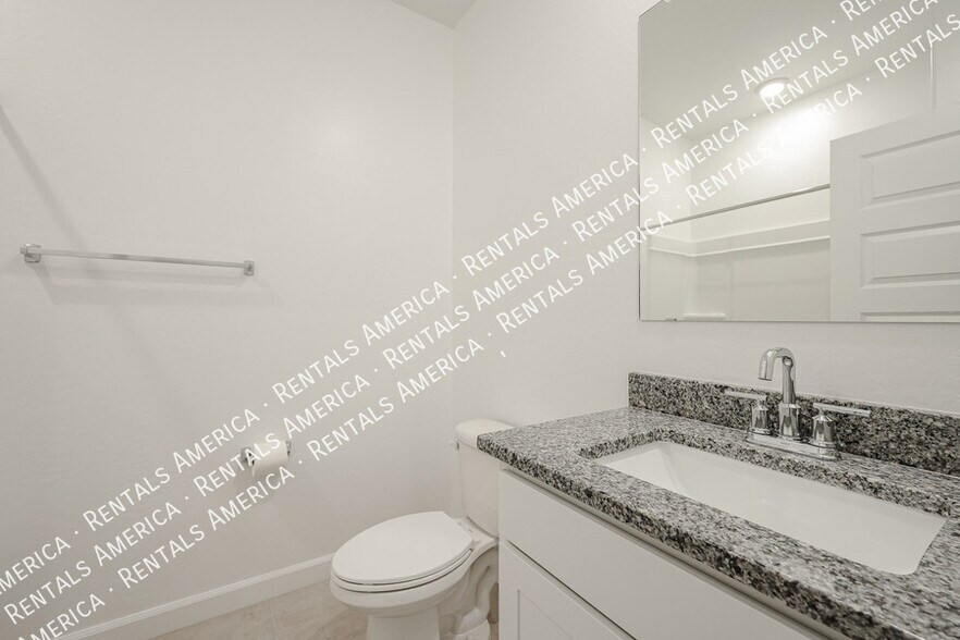 Building Photo - 38060 W Frascati Ave