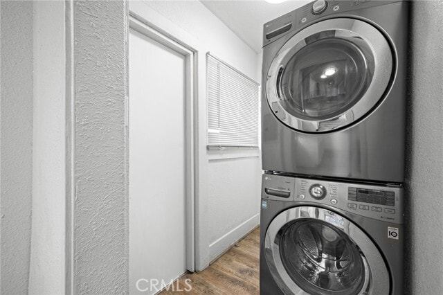 Building Photo - 304 E Garfield Ave