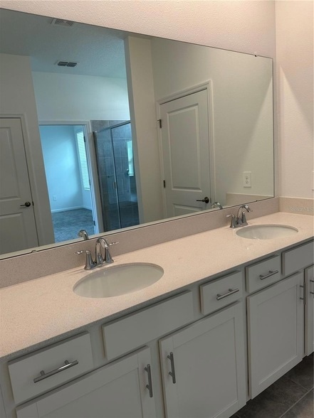 Building Photo - 2525 Relaxing Ln