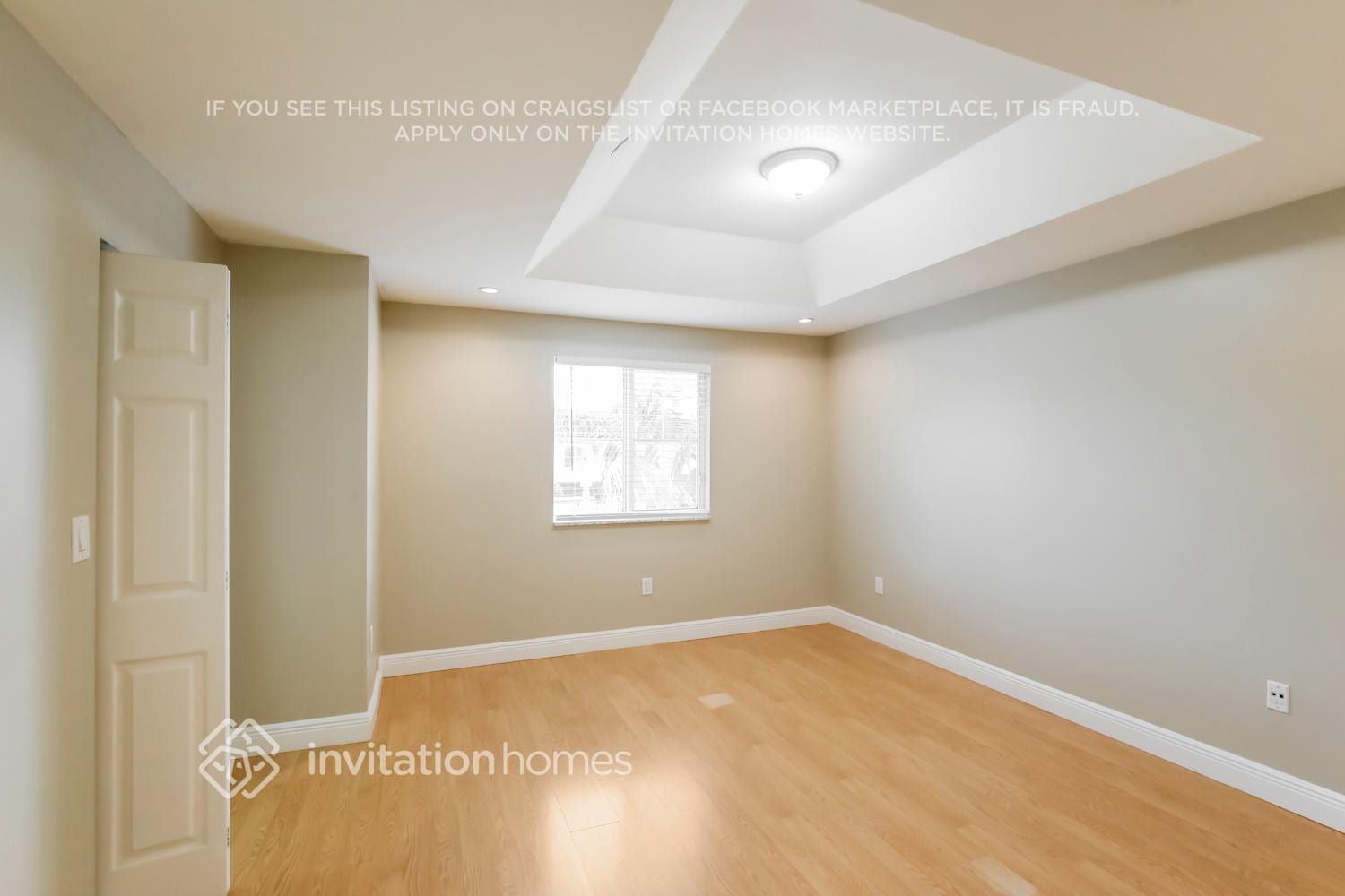 Building Photo - 7663 N Southwood Cir