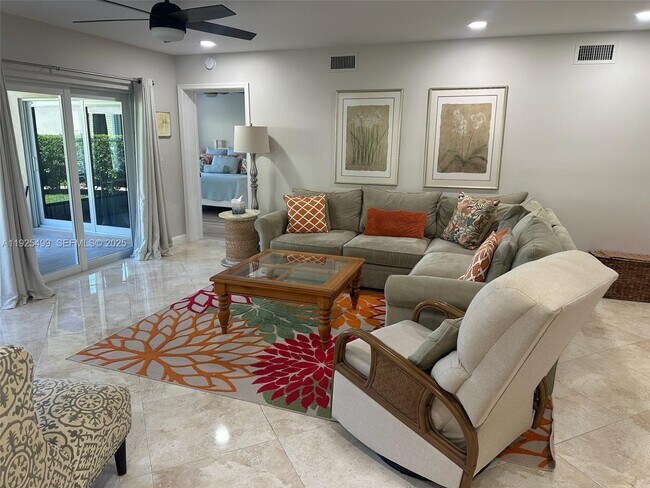 Building Photo - 4161 S US Hwy 1