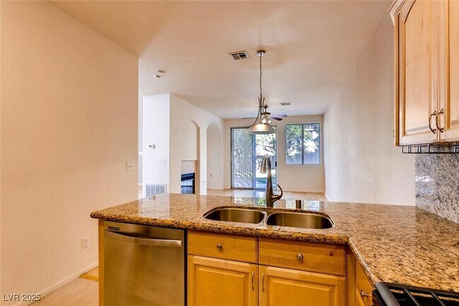 Building Photo - 3106 Maple Ridge Ct