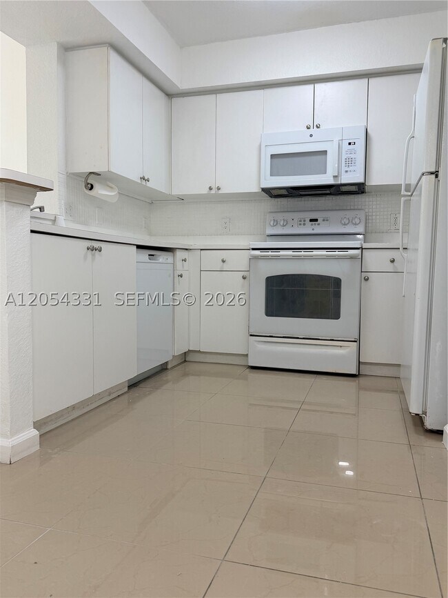 Building Photo - 15470 SW 284th St