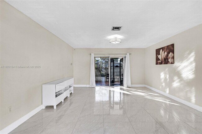 Building Photo - 8430 NW 15th Ct