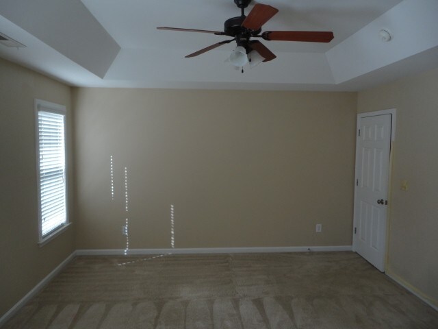 Building Photo - 228 Pearson Pl