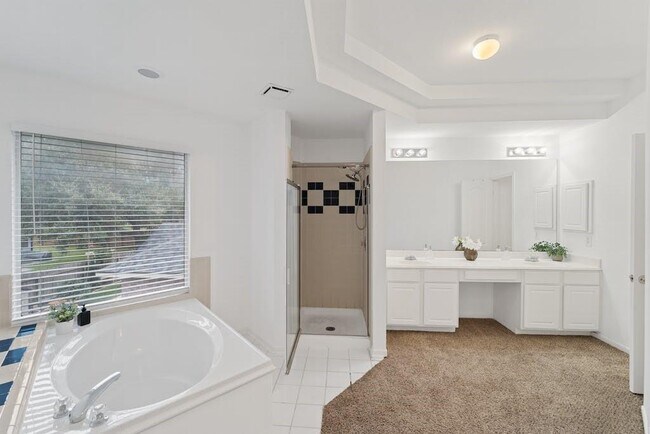 Building Photo - 1608 Courtney Ln