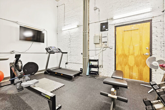 fitness center - 659 Auburn Ave NE #145