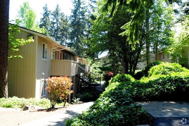 Building Photo - Timberwood