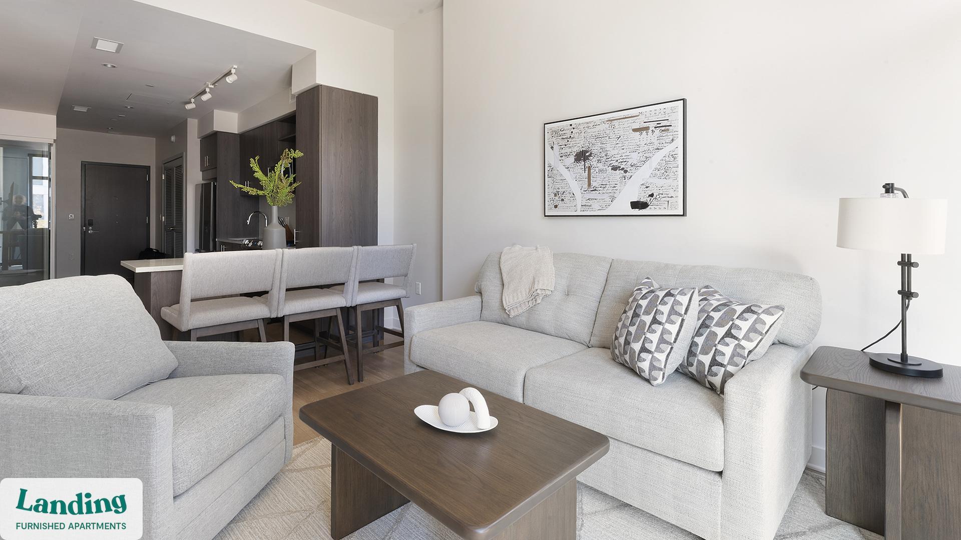 Building Photo - 350 Maple Dr SW