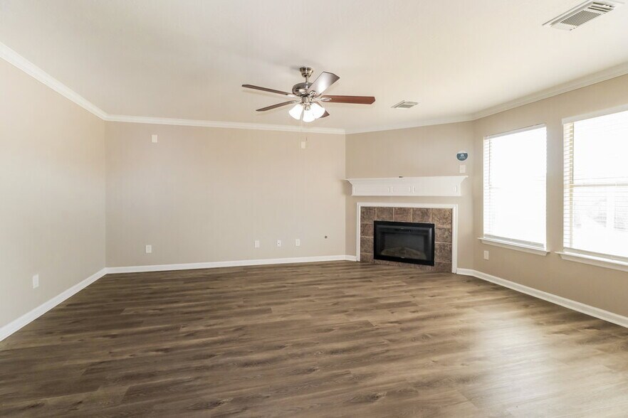 Building Photo - 20923 Sedona Ranch Ln