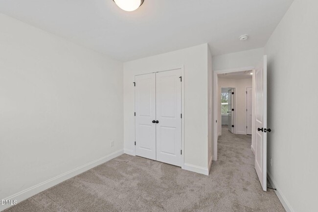 Building Photo - 360 Maidenhair Pl