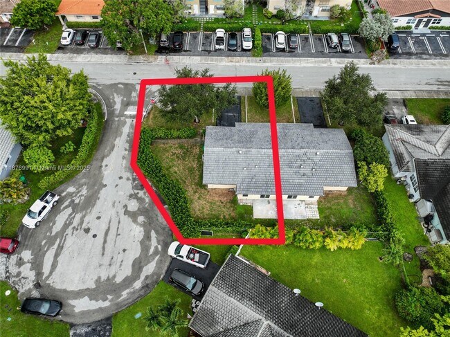Building Photo - 7516 NW 44th Ct