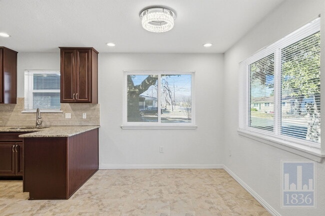 Building Photo - 4405 Terrilance Dr