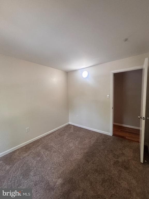 Building Photo - 14201 Wolf Creek Pl