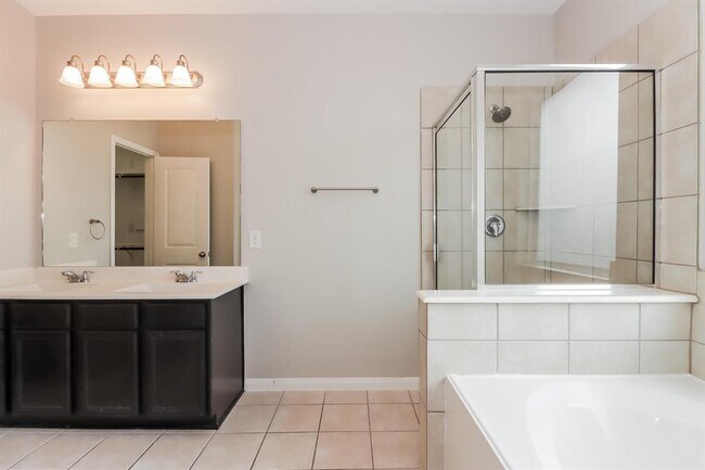 Building Photo - 20126 Galena Falls Dr