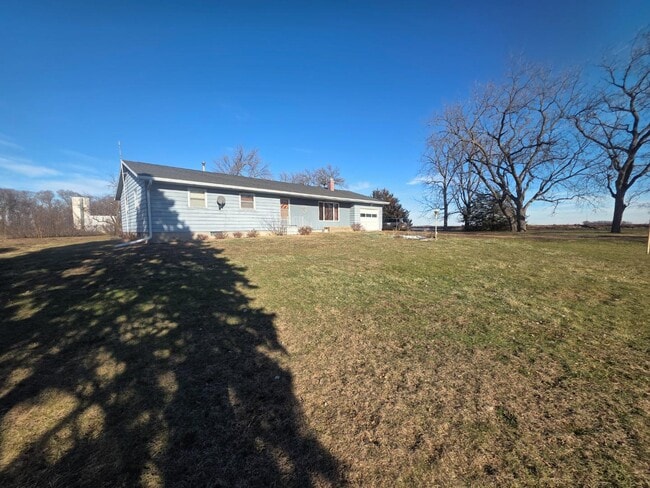 Building Photo - 46258 312th St