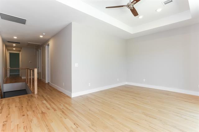 Building Photo - 2343 Vagas St