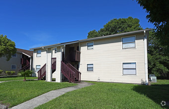 Building Photo - Palm Villas