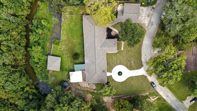 Building Photo - 1506 Shady Glen Dr