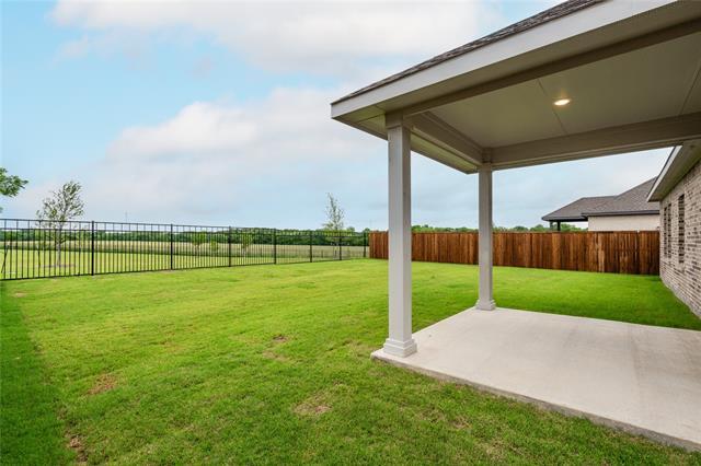 Building Photo - 2234 Maple Ridge Dr