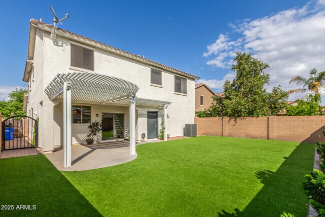 Building Photo - 4135 E Waterman Ct