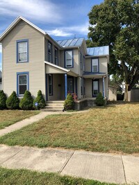 Building Photo - 3 Bedroom Single Family Home for Rent
