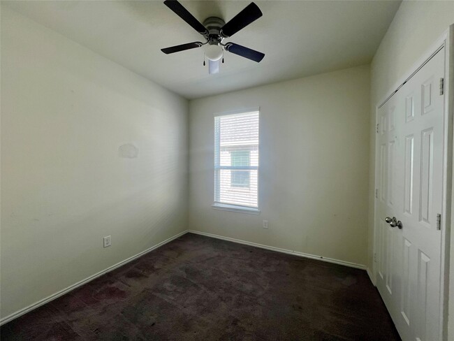 Building Photo - 25723 Bottlebrush Sedge St