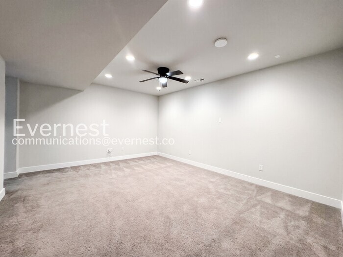 Building Photo - 21343 E 59th Pl