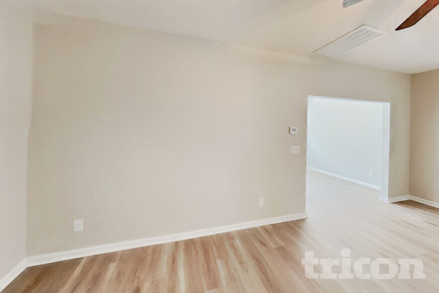 Building Photo - 309 Woodfern Ct