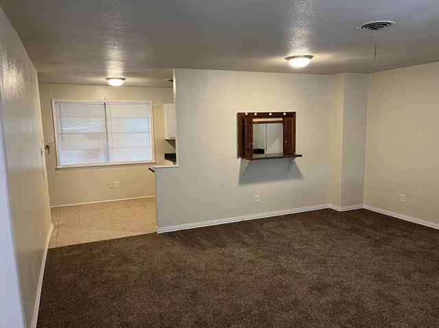 Building Photo - 3200 Santiago Dr