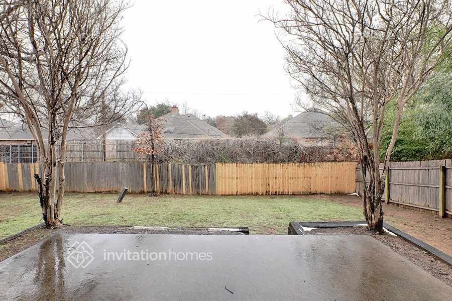 Building Photo - 5507 Bradley Ct