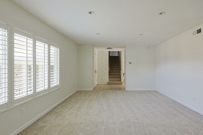 Building Photo - 4 Bed | 2.5 Bath Single-Family Home at the Base of Cowles Mountain