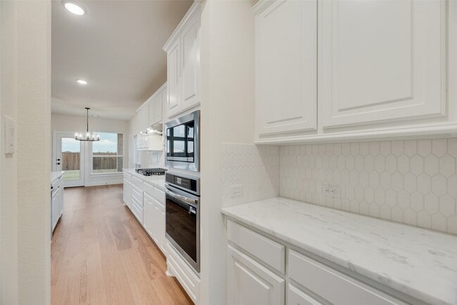 Building Photo - 9013 Wyndemere Ln