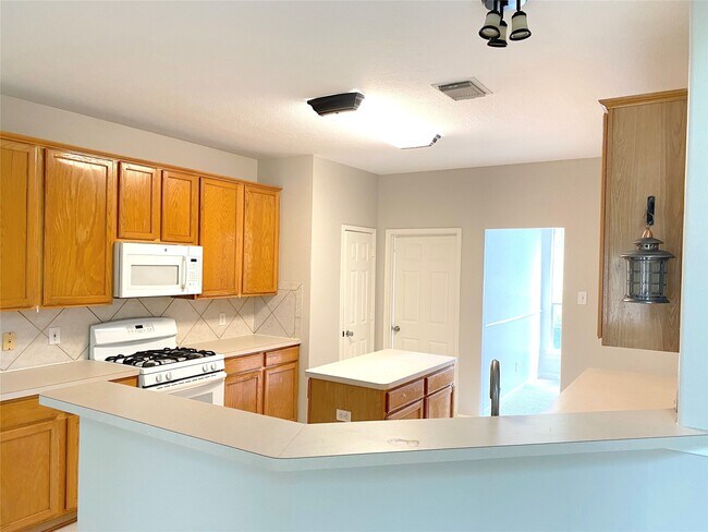 Building Photo - 16418 Northumberland Dr