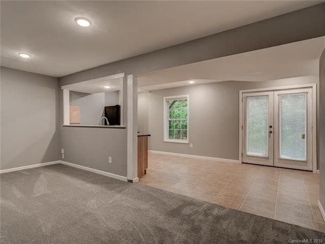 Building Photo - 104 Unadilla Ave