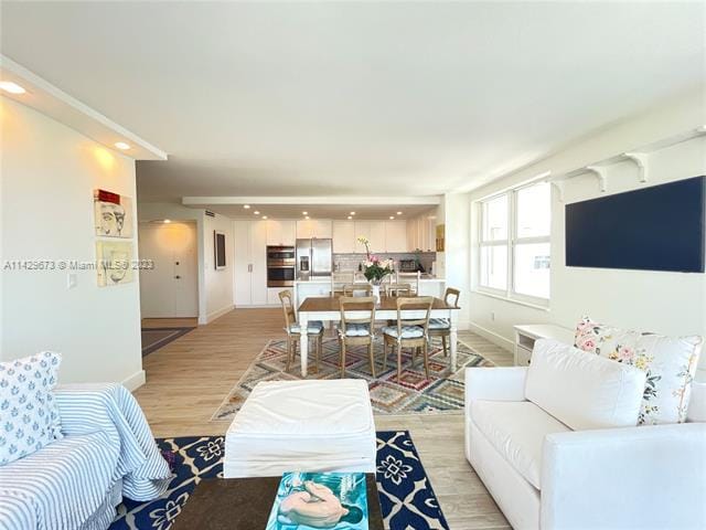 Building Photo - 155 Ocean Lane Dr